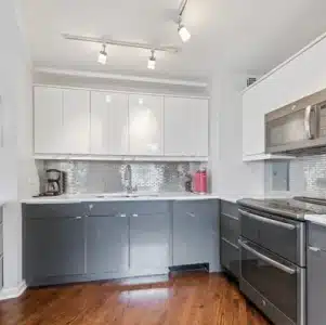 3410 North Lakeshore Drive kitchen.