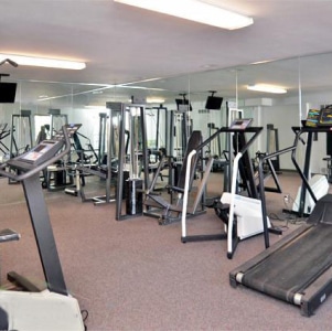 Whispering Lake Townhomes fitness.